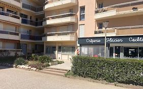 Appartement à deux pas de la mer